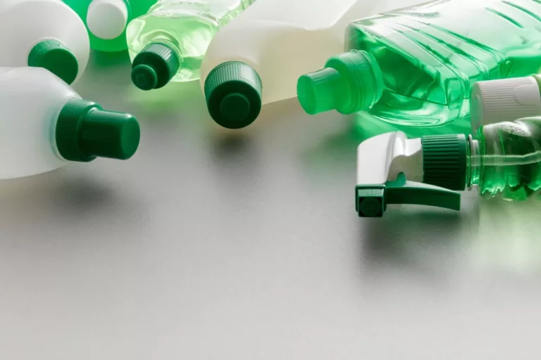 Hoe een waterverzachter u helpt om plastic te vermijden
